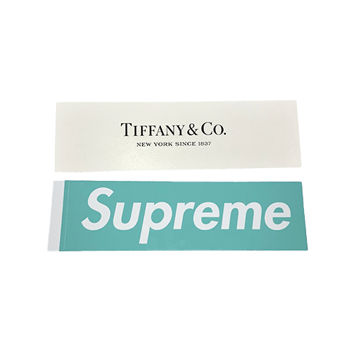 Autocolante com o logótipo da caixa Supreme x Tiffany & Co